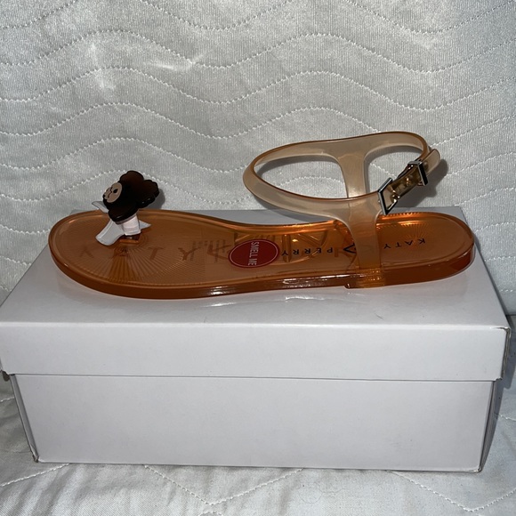 Katy Perry’s Nugget 🐶 The Geli Sandal Size 8 NWT - Picture 11 of 14